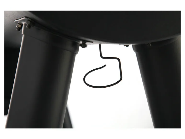 smoker »milwaukee«. mit 2 emaillierten grillrosten smoker »milwaukee«. mit 2 emaillierten grillrosten